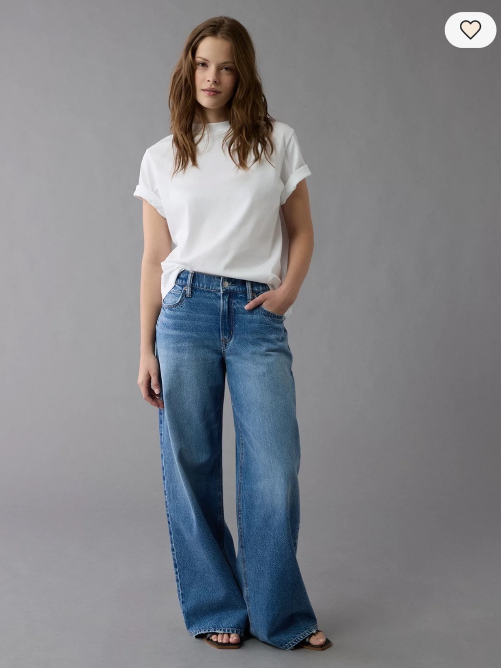 American Eagle size 2 long low rise ultra Wide-Leg Jeans in Blue Wash - Picture 2 of 11